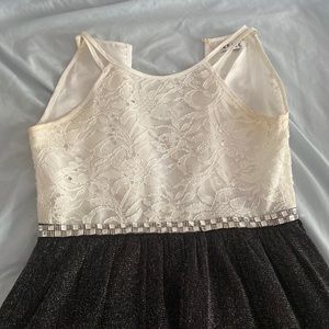 New Condition Sparkling Formal Dress (Juniors 13-15)